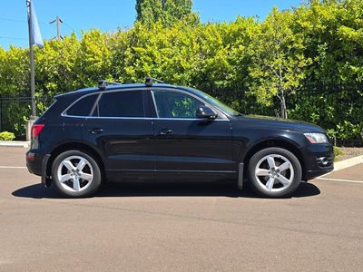 2011 Audi Q5 — rear three-quarter view