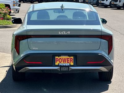 2025 Kia K4 — detail view