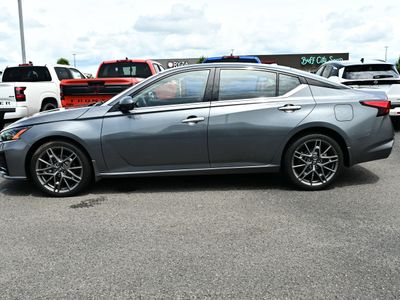 2023 Nissan Altima — detail view