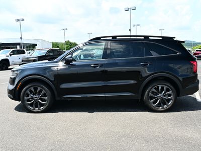 2023 Kia Sorento — detail view