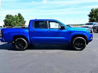 2026 Nissan Frontier — detail view