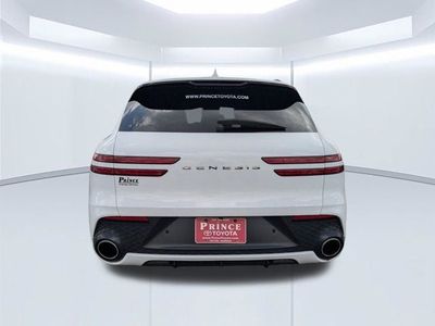 2022 Genesis GV70 — detail view