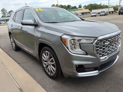 2024 GMC Terrain — detail view