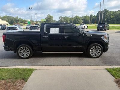 2022 GMC Sierra 1500 Limited — detail view
