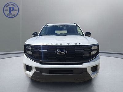 2025 Ford Expedition Max — side profile view