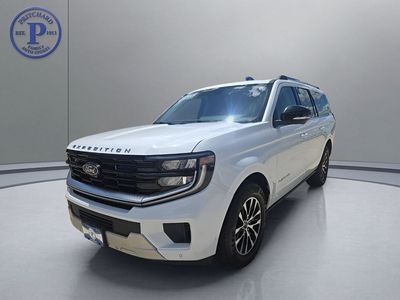 2025 Ford Expedition Max — rear three-quarter view