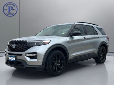 2023 Ford Explorer — rear three-quarter view