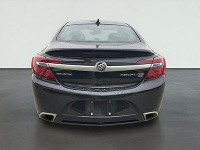 2017 Buick Regal — detail view