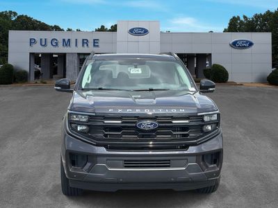 2026 Ford Expedition — side profile view