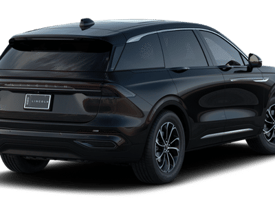 2026 Lincoln Nautilus — rear three-quarter view
