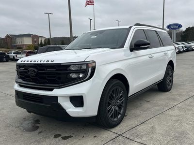 2025 Ford Expedition — rear three-quarter view