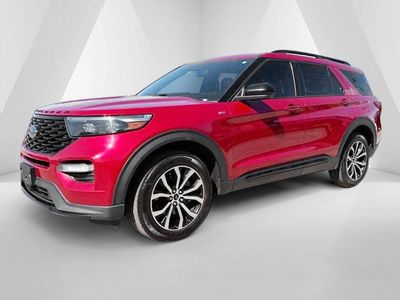 2023 Ford Explorer — rear three-quarter view