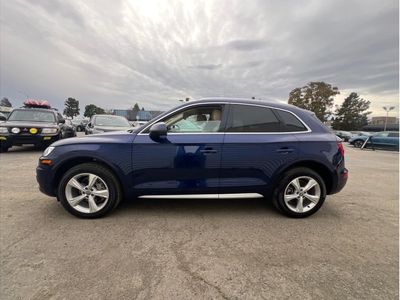 2020 Audi Q5 — detail view