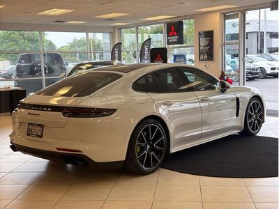 2019 Porsche Panamera — detail view