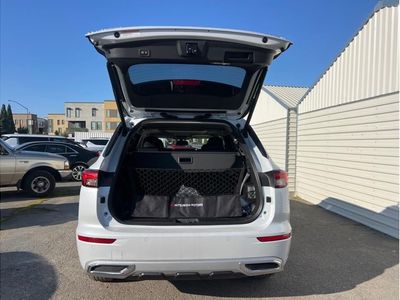 2025 Mitsubishi Outlander PHEV — interior view