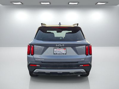 2023 Kia Sorento — detail view
