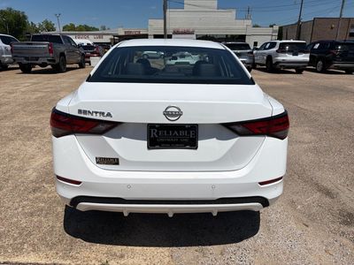 2025 Nissan Sentra — detail view