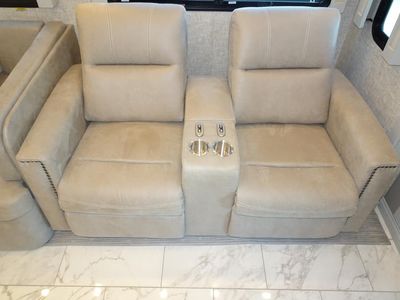 2025 Tiffin ALLEGRO BAY - Photo 17