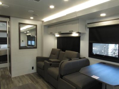 2026 Jayco GREYHAWK — photo 10 view