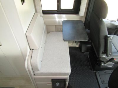 2026 Jayco SWIFT - Photo 8