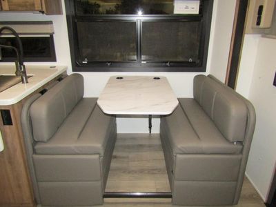 2026 Jayco GREYHAWK XL - Photo 8