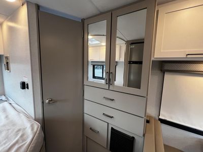 2026 Thor Motor Coach CHATEAU - Photo 15