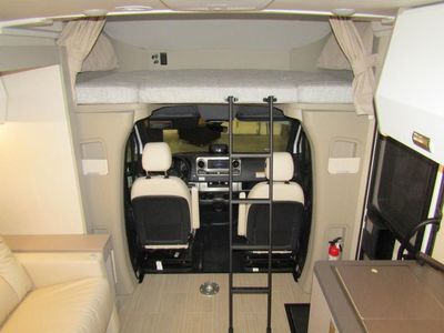2026 Winnebago VIEW - Photo 4