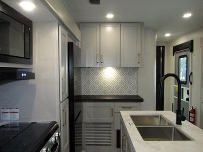 2026 Jayco SUNDANCE XLT TRAILER — photo 8 view