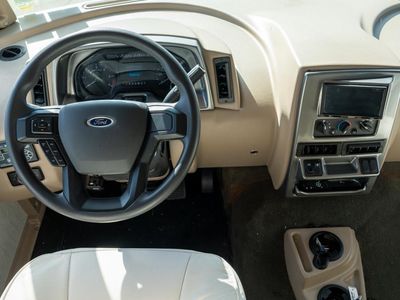 2021 Winnebago ADVENTURER - Photo 2