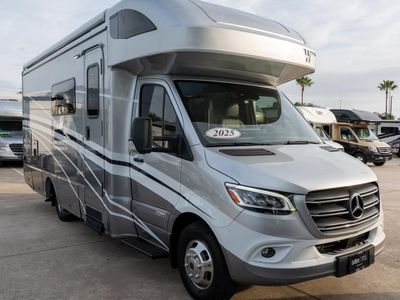 2025 Winnebago VIEW - Photo 1