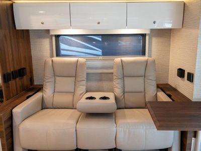2025 Winnebago VIEW - Photo 14