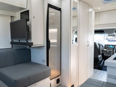 2024 Pleasure Way PLATEAU XL - Photo 11