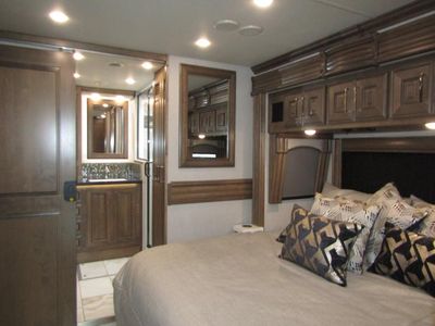 2026 Fleetwood DISCOVERY LXE - Photo 21