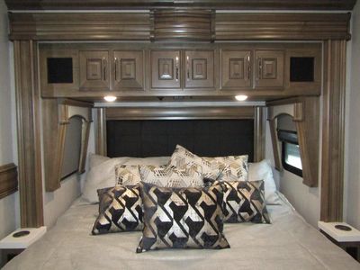 2026 Fleetwood DISCOVERY LXE - Photo 22