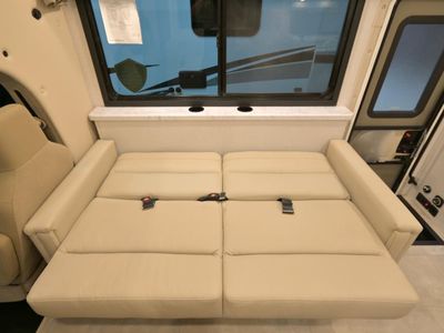 2026 Thor Motor Coach CHATEAU - Photo 15