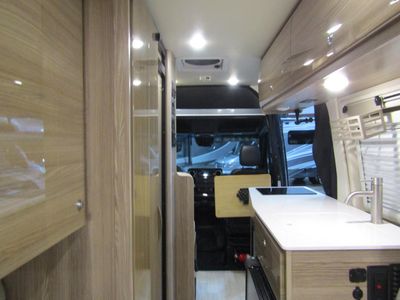 2022 Winnebago BOLDT - Photo 3