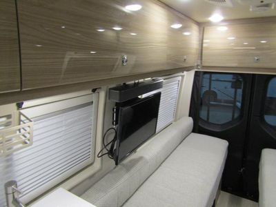 2022 Winnebago BOLDT - Photo 11