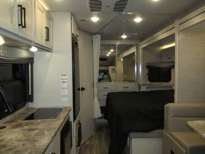 2023 Thor Motor Coach COMPASS - Photo 5