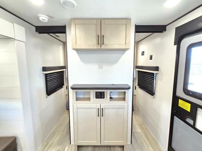 2026 Jayco PROWLER - Photo 13