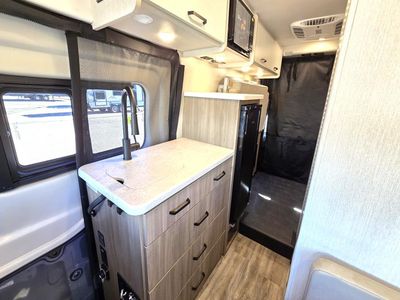 2026 Thor Motor Coach PALLADIUM - Photo 6