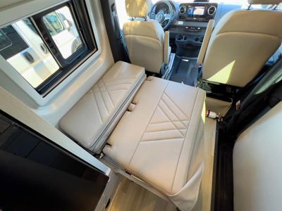 2026 Thor Motor Coach TRANQUILITY - Photo 10