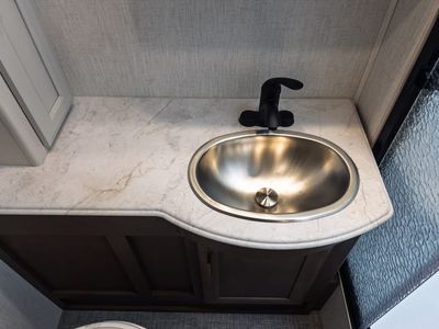 2026 Fleetwood FLAIR — photo 13 view
