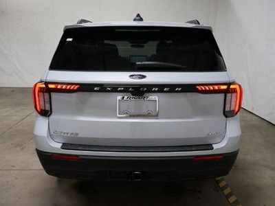 2026 Ford Explorer — detail view