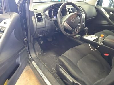 2011 Nissan Murano — detail view