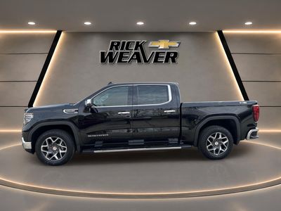 2022 GMC Sierra 1500 — detail view