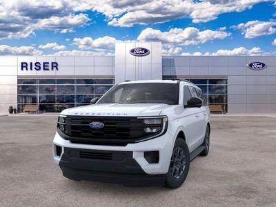 2026 Ford Expedition — side profile view