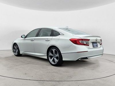 2019 Honda Accord — detail view