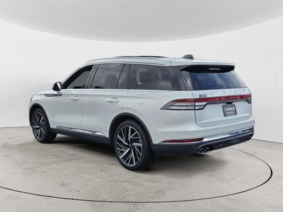 2025 Lincoln Aviator — detail view