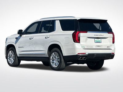 2025 GMC Yukon — detail view