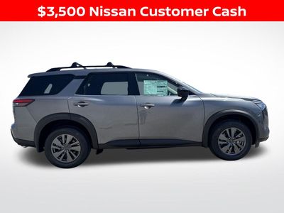 2026 Nissan Pathfinder — side profile view